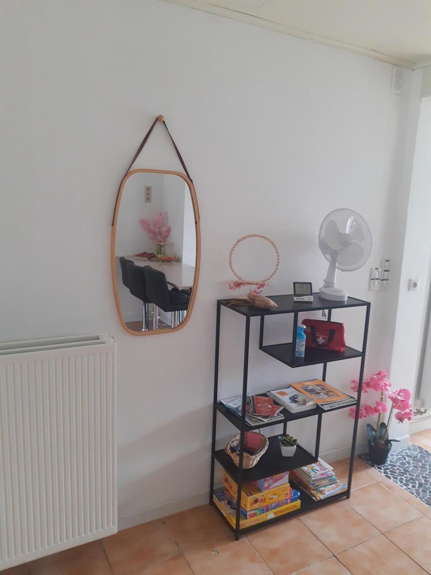 Agreable Maison Avec Cour A 10Min De Liege Herstal Exterior photo